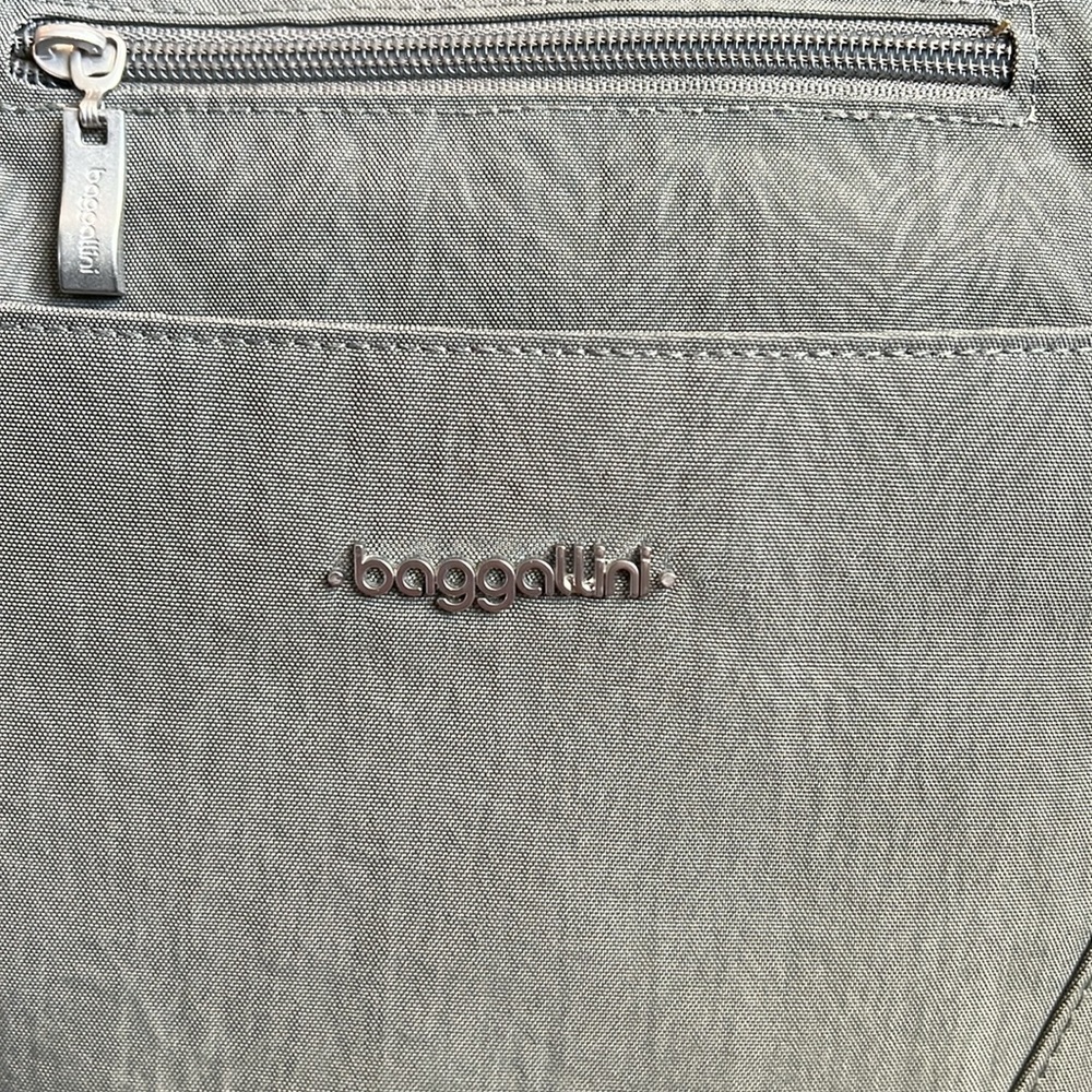 Baggallini Avenue Tote - image 3